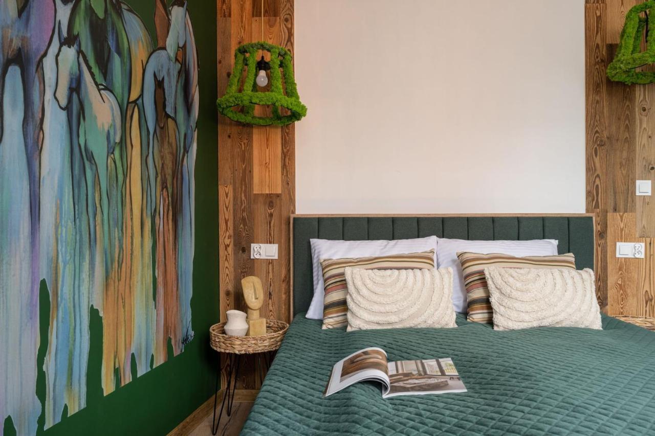 Apartamenty Krupowki Brama 27 Zakopane Exteriör bild
